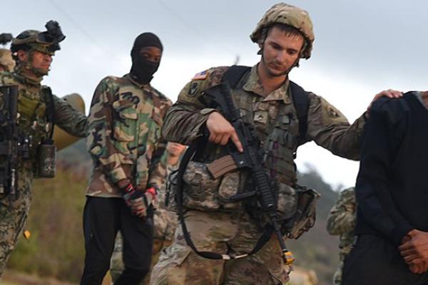 Florida National Guardsmen train local police in Barbados during Exercise Tradewinds, June 7, 2017