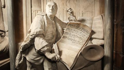 A statue of composer George Frideric Handel on April 8, 2009, in London. (Peter Macdiarmid via Getty Images)